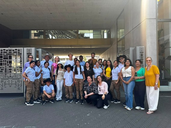 El intercambio contó con el liderazgo de la Embajada de Colombia en el Reino de los Países Bajos y con el apoyo de instituciones neerlandesas, organizaciones culturales y educativas