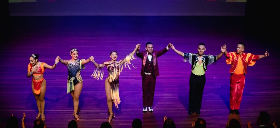 Colombia en escena: Ensálsate transforma la diplomacia en baile, memoria y reconciliación