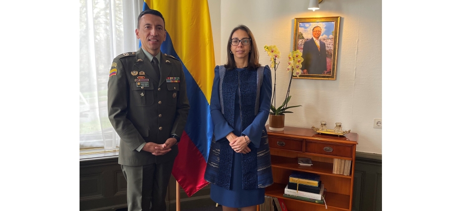 Embajadora de Colombia en Países Bajos le da la bienvenida a oficial de la Policía Nacional que seguirá fortaleciendo la cooperación con Europol