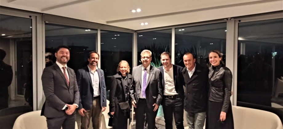 Fernando Antonio Grillo Rubiano, Ambassador of Colombia to the Kingdom of the Netherlands was present in an event with a select group of Holland House Colombia members
