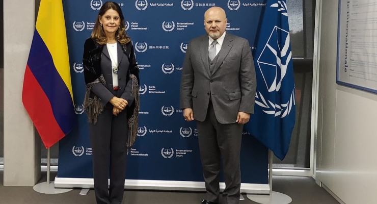 Tras encuentro con la Vicepresidente y Canciller, Marta Lucía Ramírez; Karim Khan, Fiscal de la Corte Penal Internacional confirma visita a Colombia 