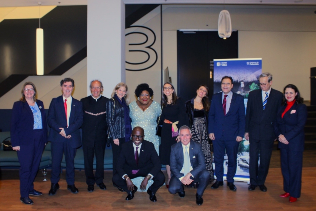 Embajadores de GRULAC y Rwanda ante el Reino de los Países Bajos. 
